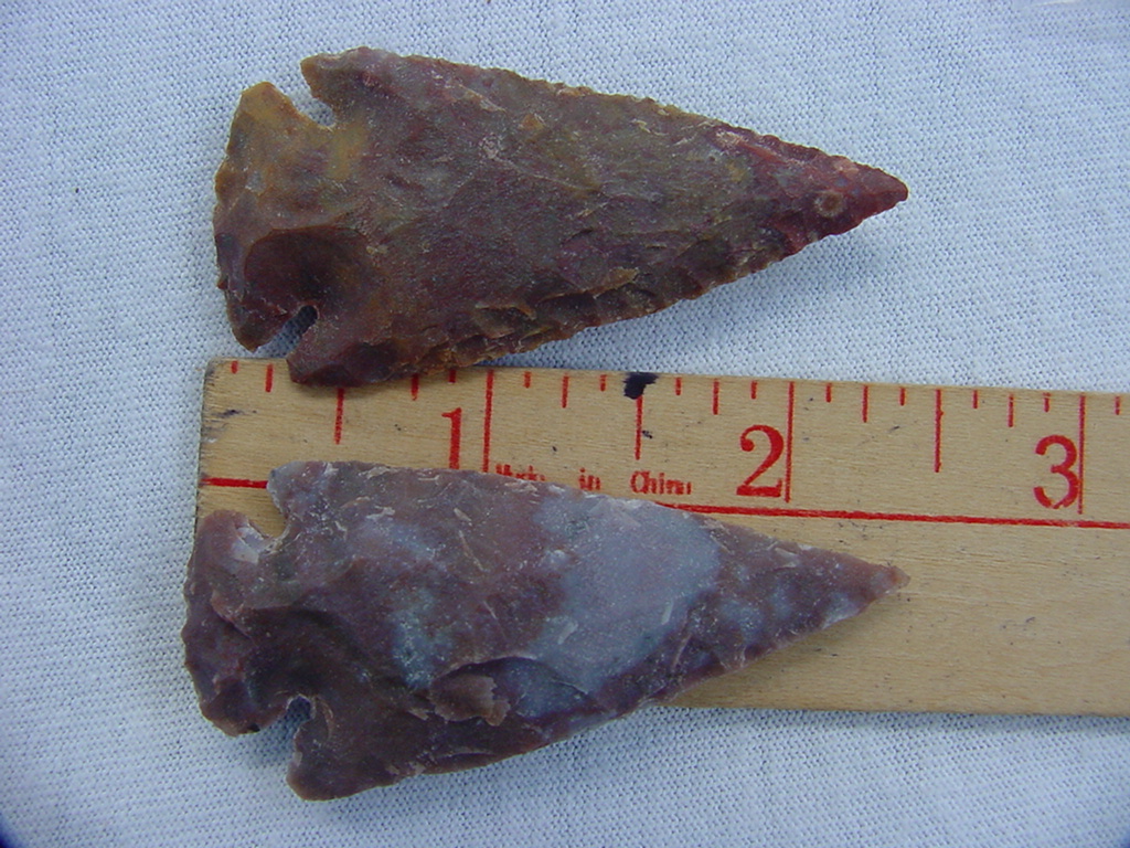 2 reproduction arrow heads 2 1/4 inch jasper arrowheads z113