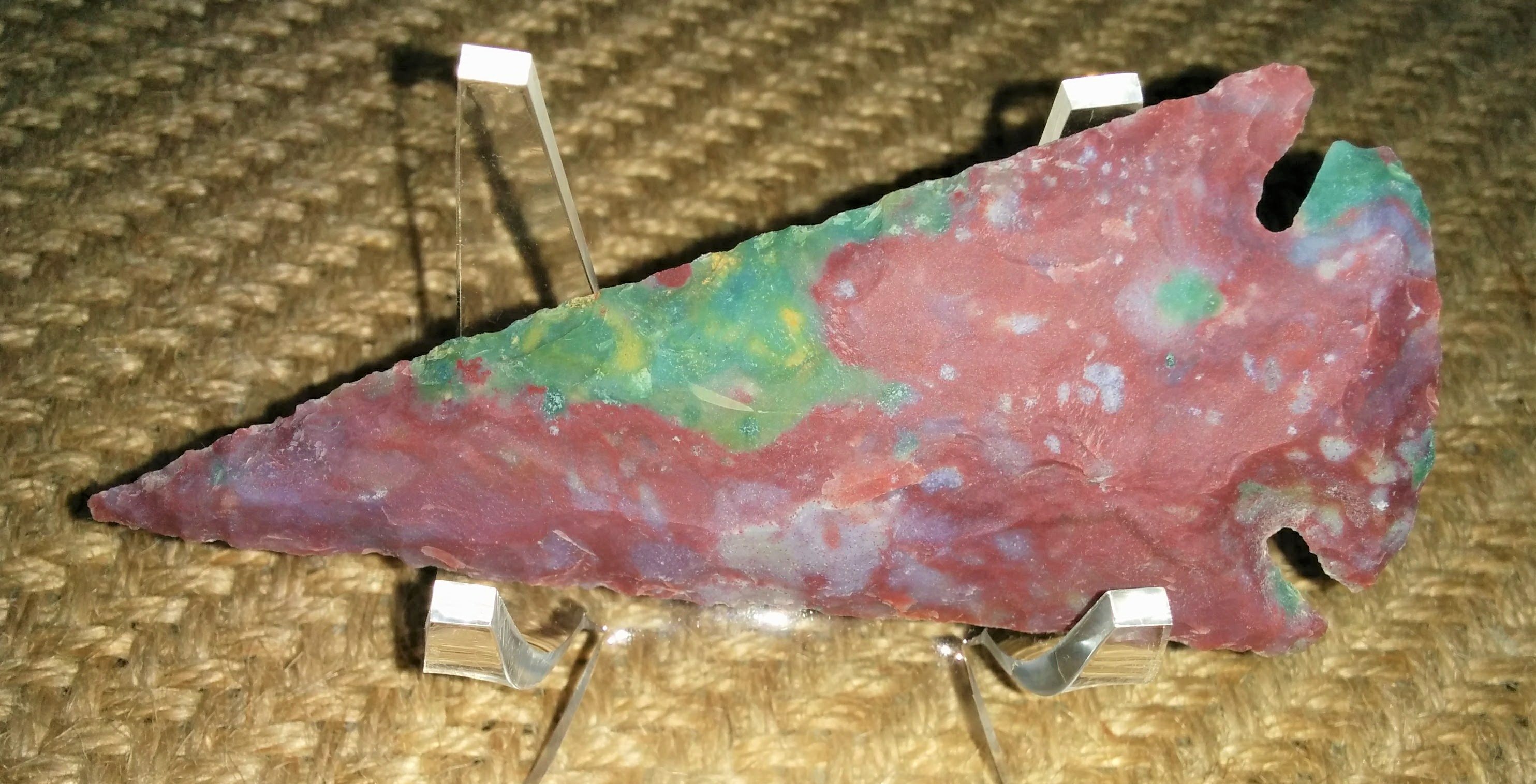 Reproduction arrowheads 3 3/4 inch stone jasper point ya331