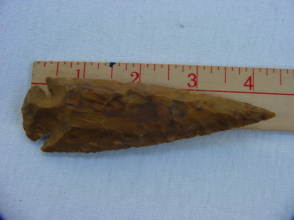 Reproduction arrowheads 4 1/4 inch jasper x162