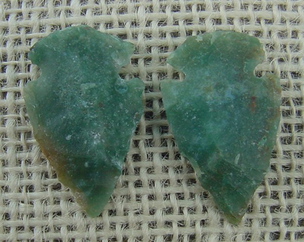 1 pair arrowheads for earrings stone green replica point ae22
