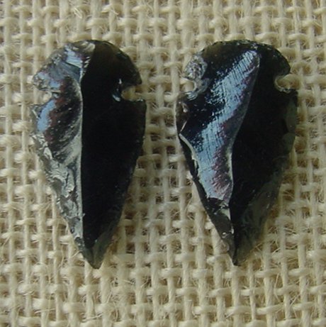 1 pair arrowheads for earrings black obsidian replica obe127