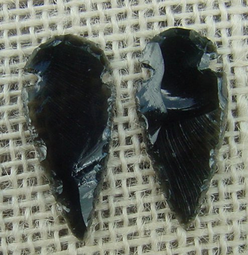 1 pair arrowheads for earrings black obsidian replica obe57