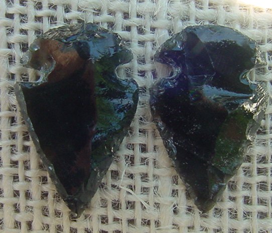 1 pair arrowheads for earrings black obsidian replica obe60