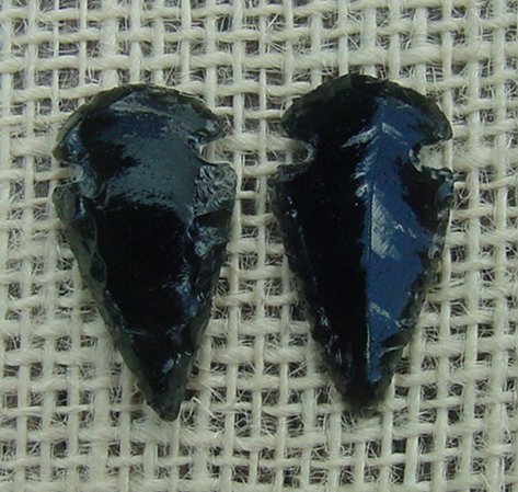 1 pair arrowheads for earrings black obsidian replica obe67