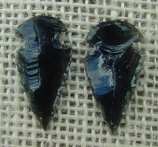 1 pair arrowheads for earrings black obsidian replica obe71