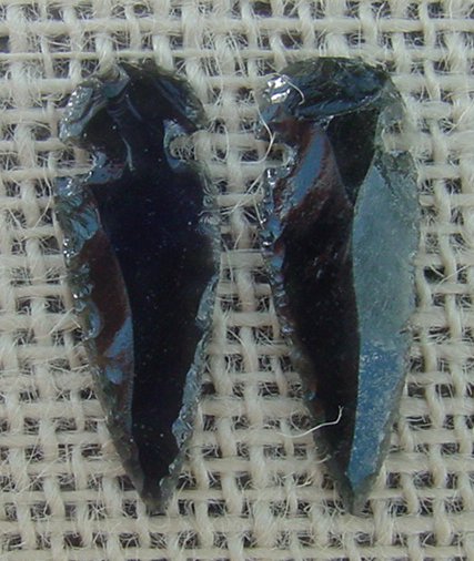 1 pair arrowheads for earrings black obsidian replica obe77