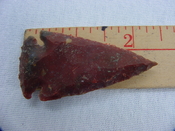 Reproduction arrowhead 2 1/4  inch jasperarrow head x762