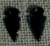 1 pair arrowheads for earrings black obsidian replica sa433