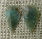 1 pair arrowheads for earrings stone green  replica point ae59