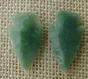 1 pair arrowheads for earrings stone green  replica point ae90