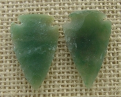 1 pair arrowheads for earrings stone green  replica point ae91