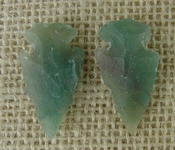 1 pair arrowheads for earrings stone green  replica point ae101
