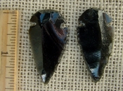 Pair of obsidian arrowheads for making custom jewelry ae188