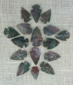  16 green with red multi colors reproduction arrowheads ks570 