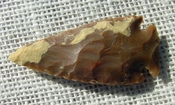  2.50 inch arrowhead brown & tan reproduction point jr119 