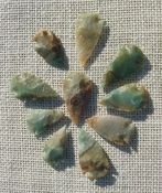  10 Green & multi color reproduction arrowheads ks602 