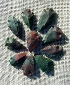  10 green with red multi colors reproduction arrowheads ks571 