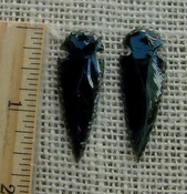  Pair of obsidian arrowheads for making custom jewelry ae152 