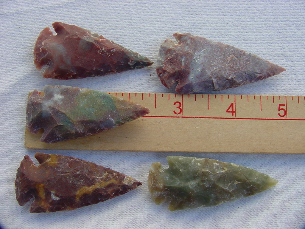 5 Reproduction arrowheads 2 1/2 inch jasper c90